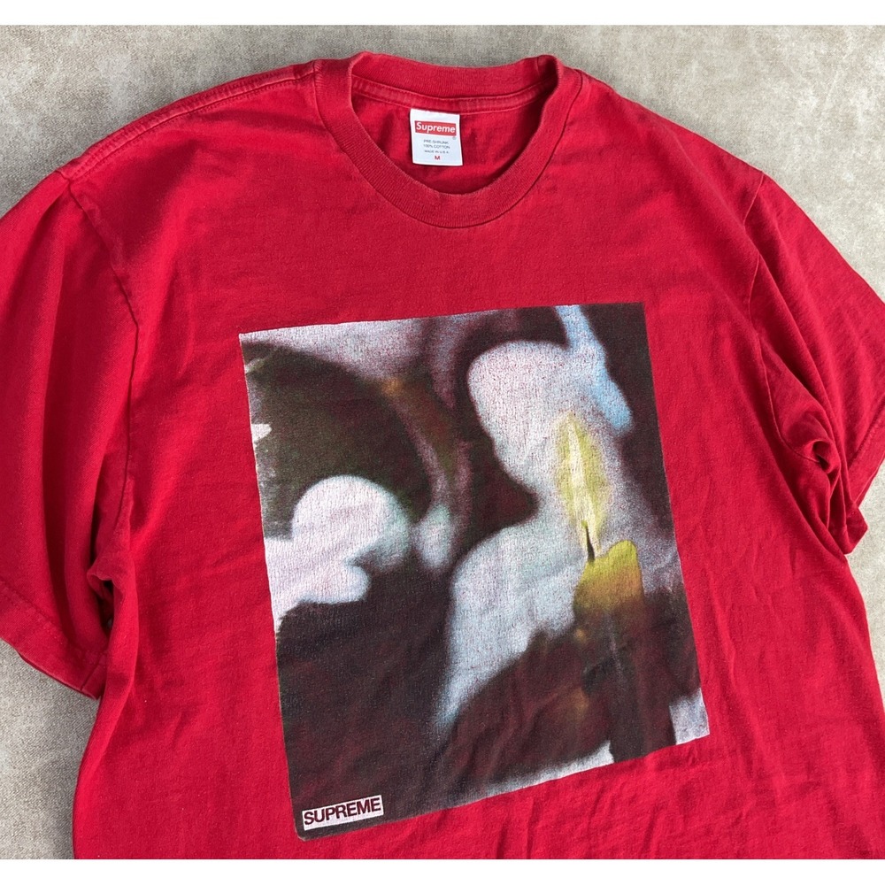 Supreme T-Shirt Candle Lit Andres Serrano Graphic Tee Red‎ Men Sz M USA